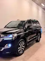 Toyota Land Cruiser, 2018-13