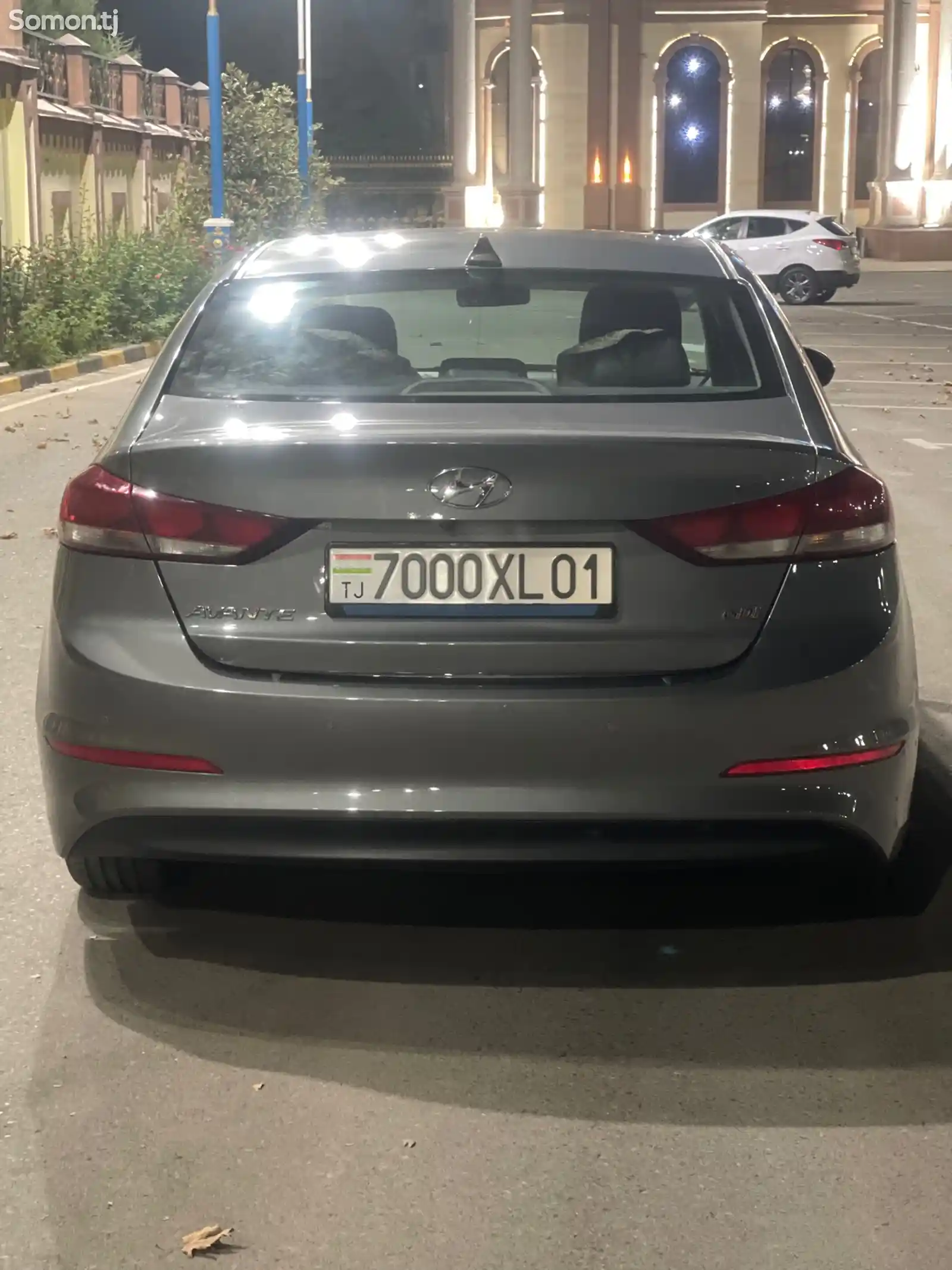 Hyundai Elantra, 2018-4