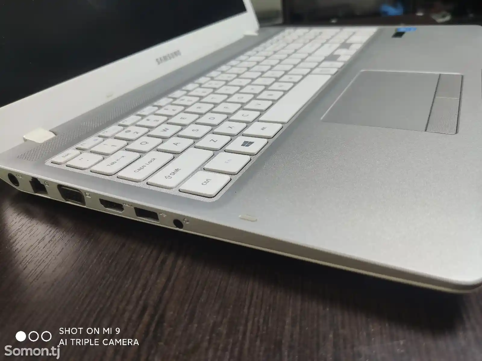 Ноутбук Samsung core i5 GeForce 2GB-4