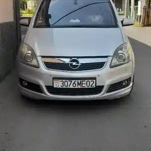 Opel Zafira, 2006