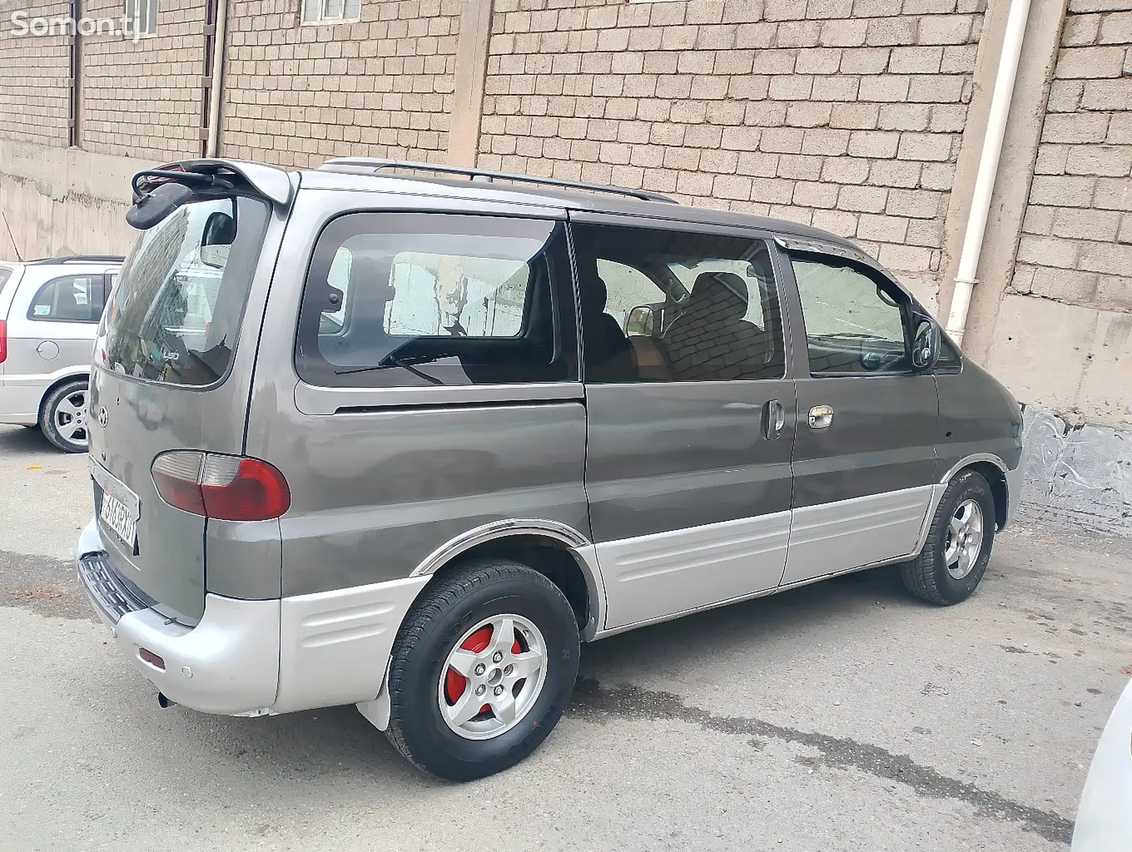 Микроавтобус Hyundai Starex , 2002-1