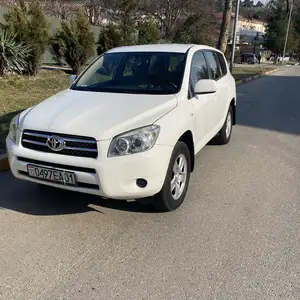 Toyota RAV 4, 2008