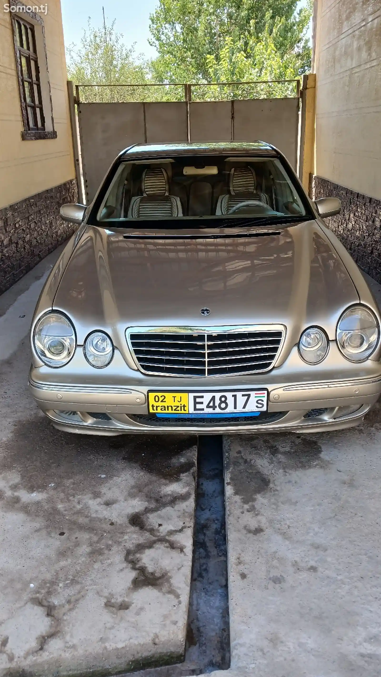 Mercedes-Benz E class, 2000-1