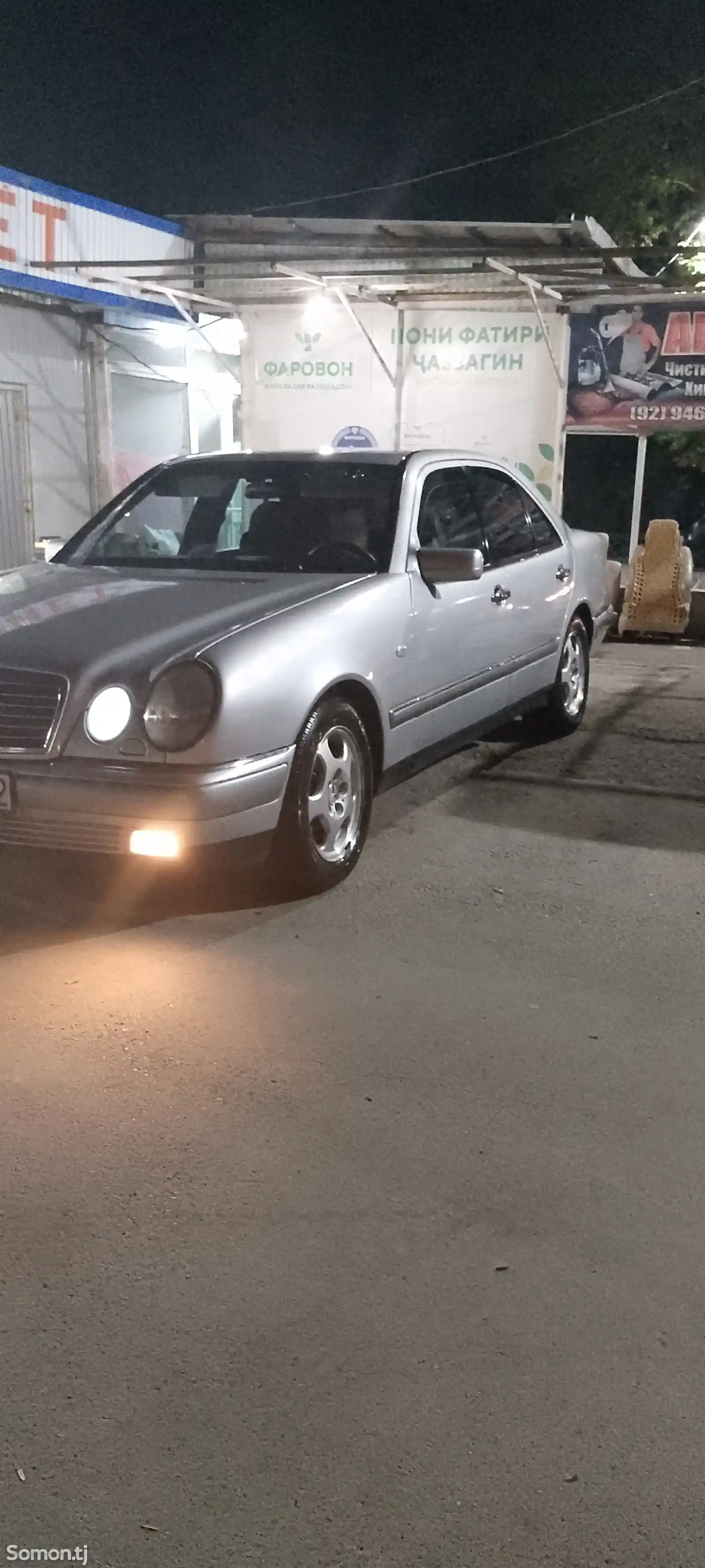 Mercedes-Benz E class, 1996-8