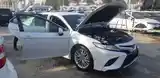 Toyota Camry, 2018-6