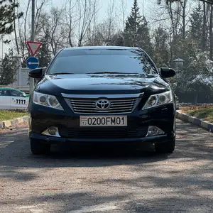 Toyota Camry, 2014