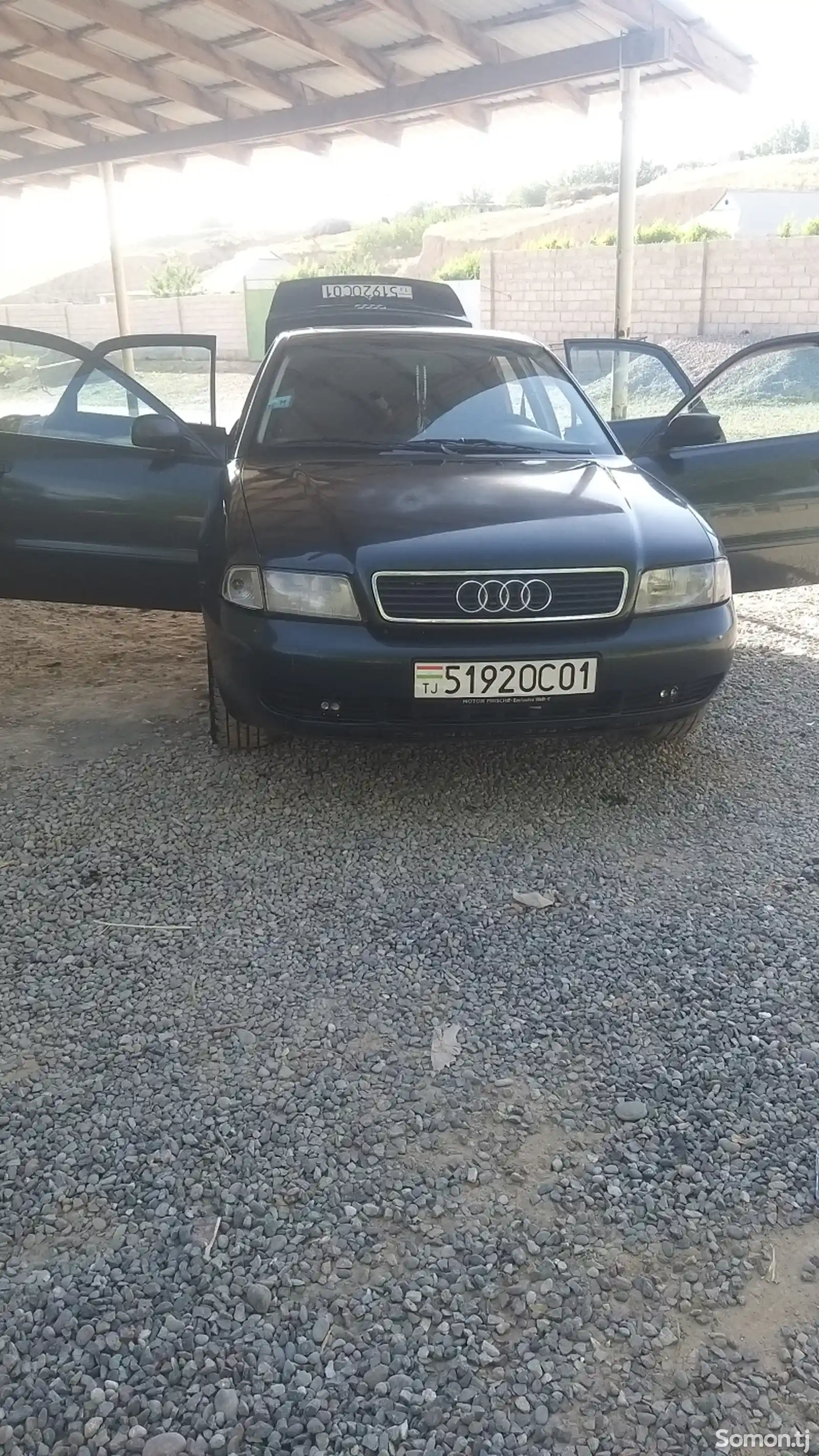 Audi A4, 1995-12