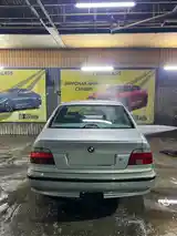 BMW 5 series, 2000-2