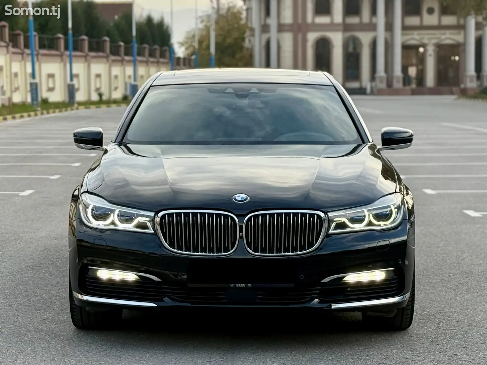 BMW 7 series, 2017-1