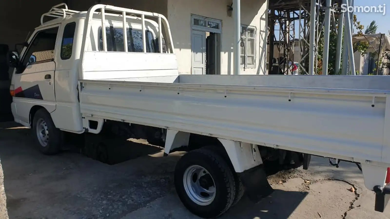 Бортовой автомобиль Hyundai Porter, 2002-6