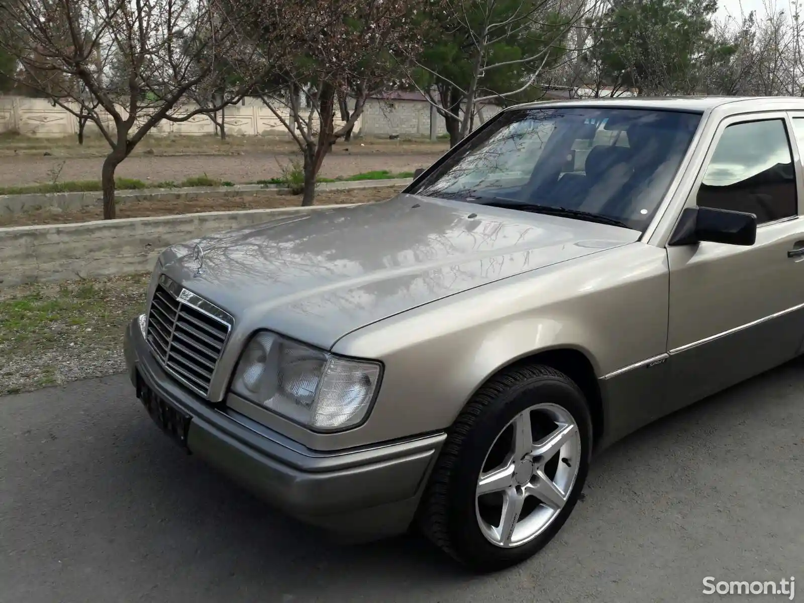 Mercedes-Benz W124, 1994-4