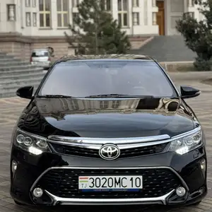 Toyota Camry, 2016