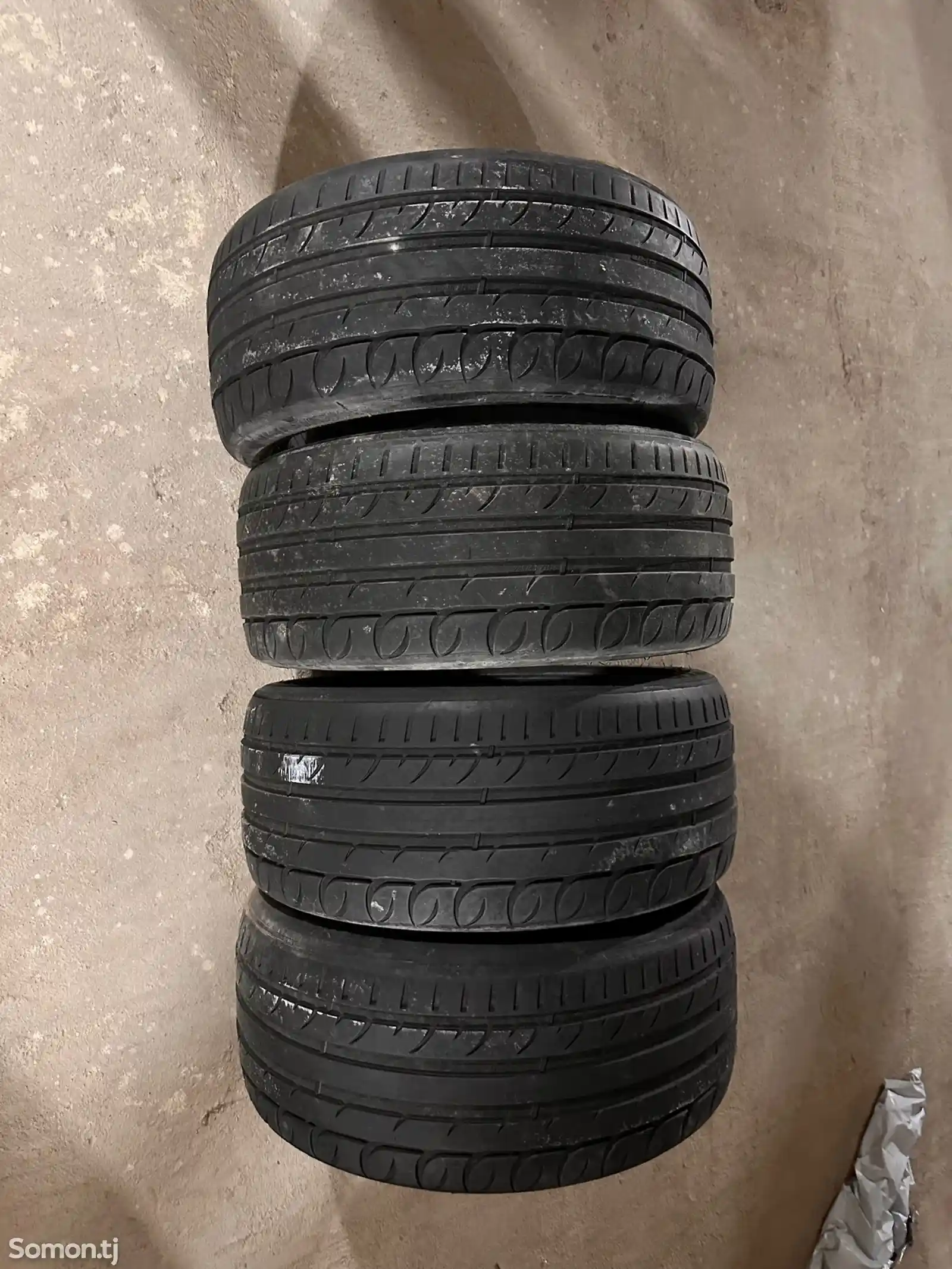 Покрышки 245/40 R18-2