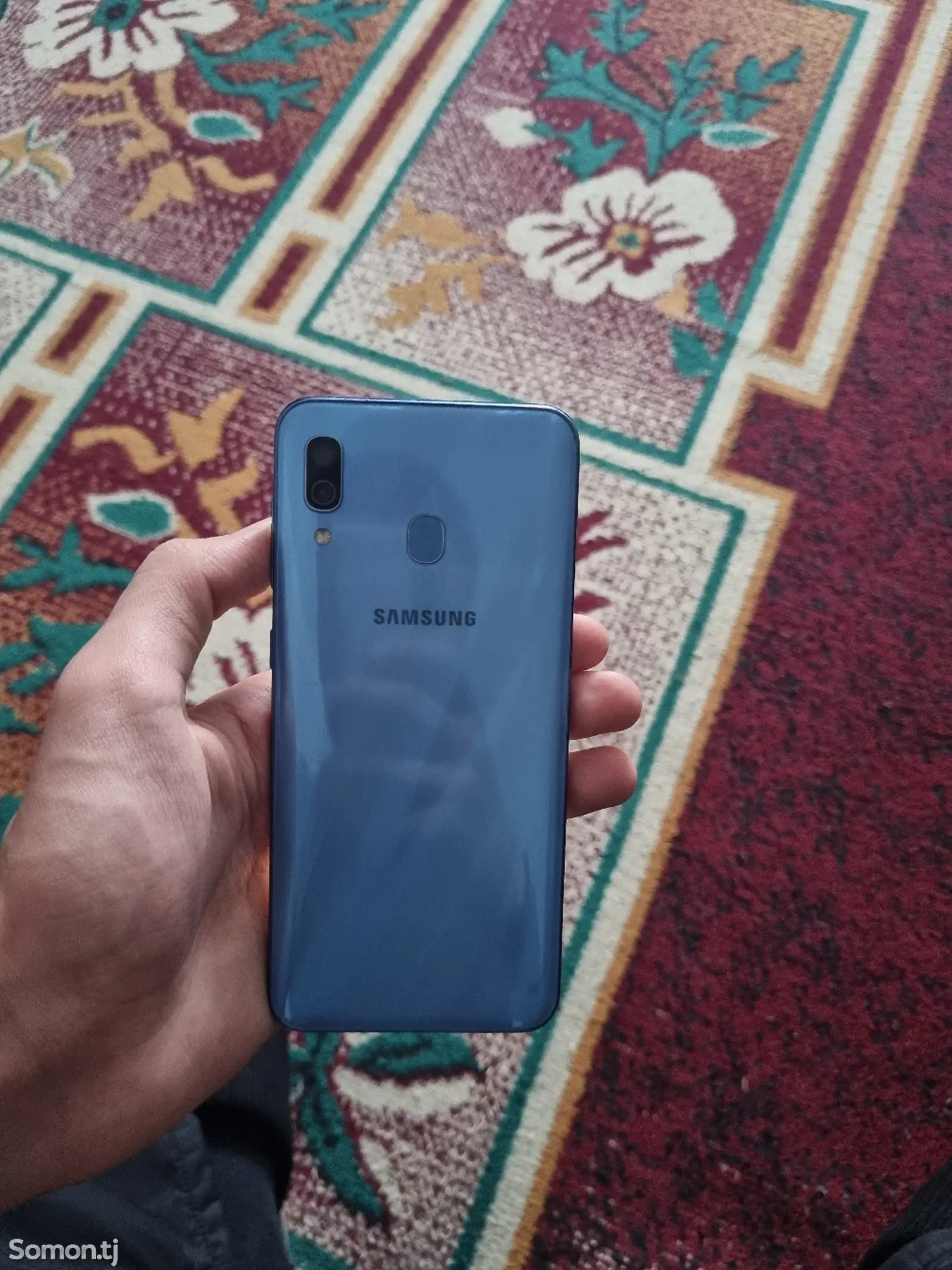 Samsung Galaxy A30-1