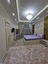 3-комн. квартира, 16 этаж, 130 м², Дом печать-5