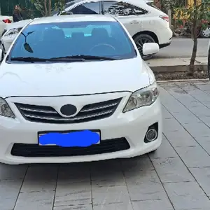 Toyota Corolla, 2012