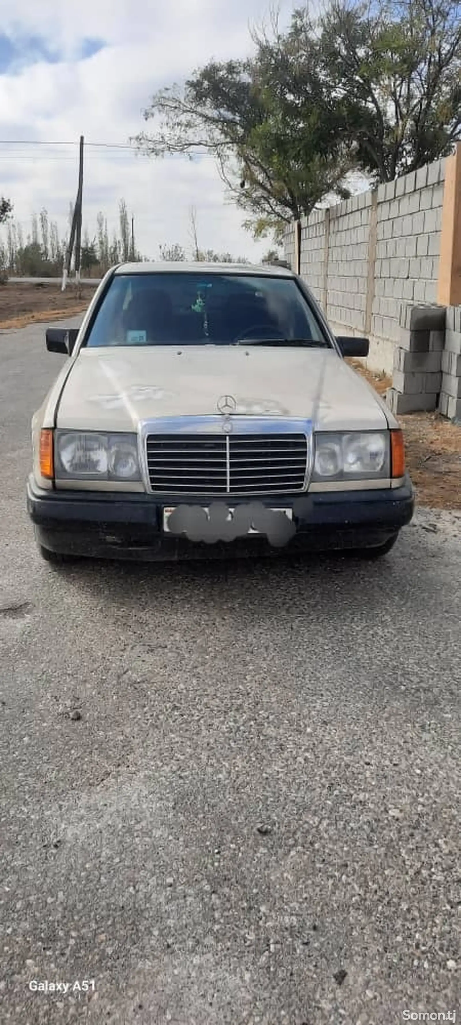 Mercedes-Benz W124, 1989-1