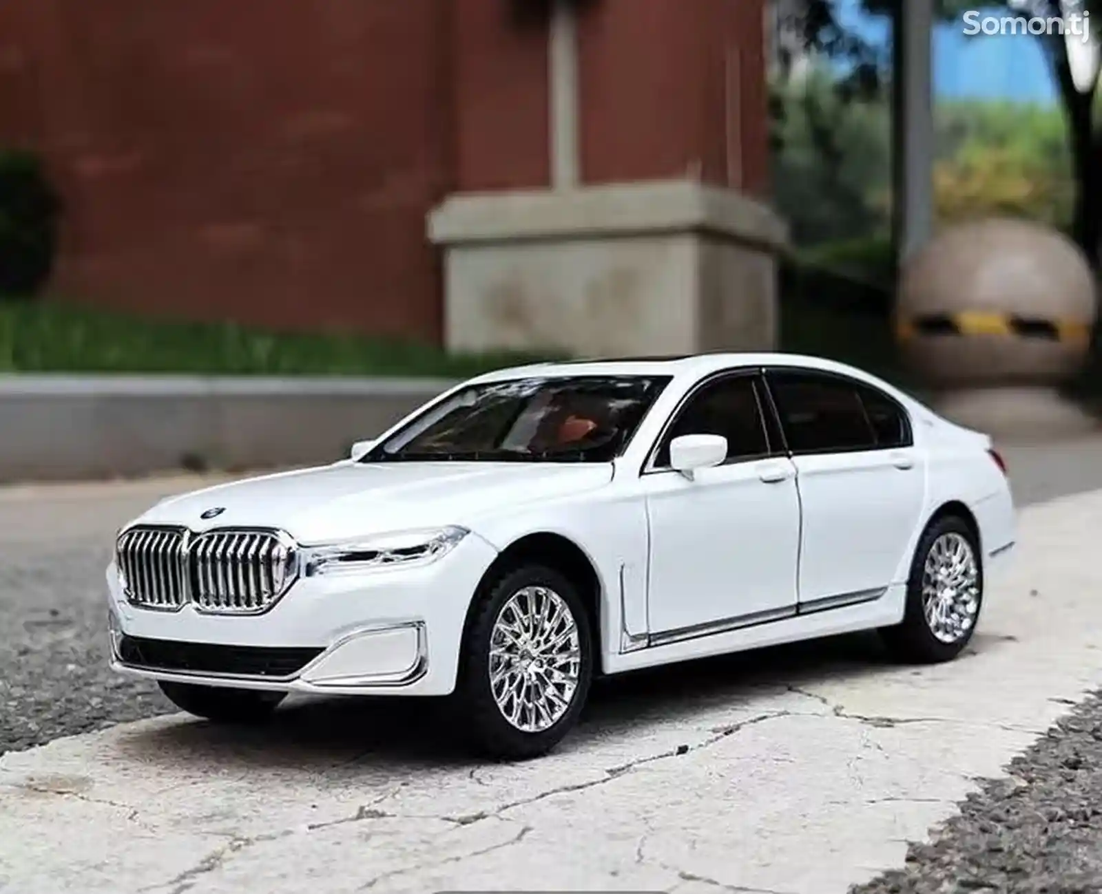 Масштабный модель авто BMW 7-1