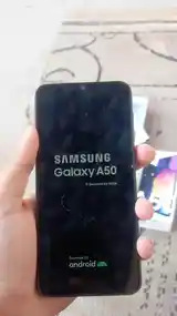 Samsung Galaxy A50-4