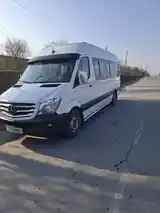 Mercedes benz sprinter-2