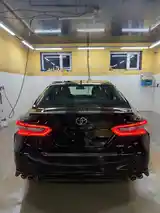 Toyota Camry, 2018-6