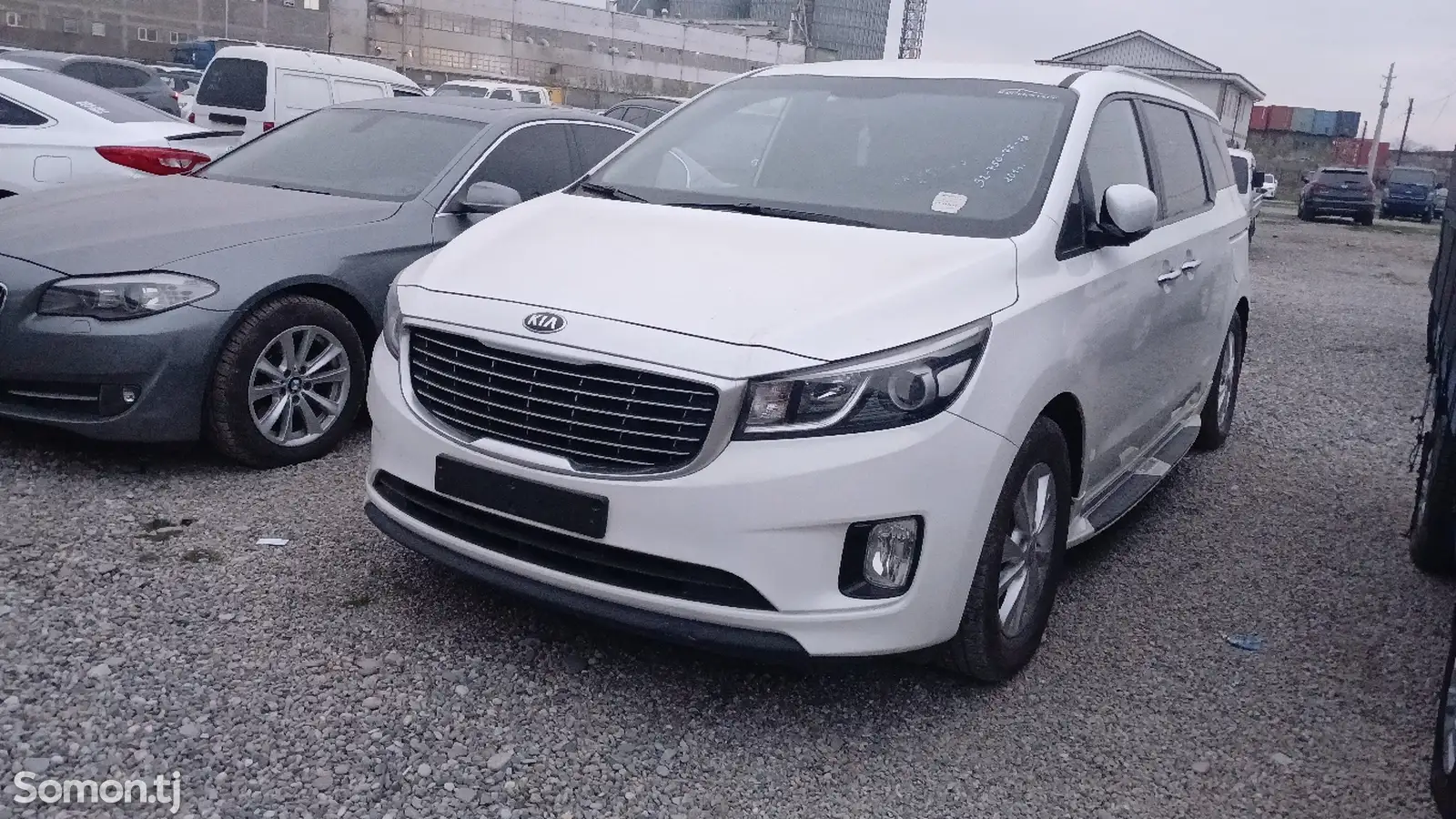 Kia Carnival, 2015-1