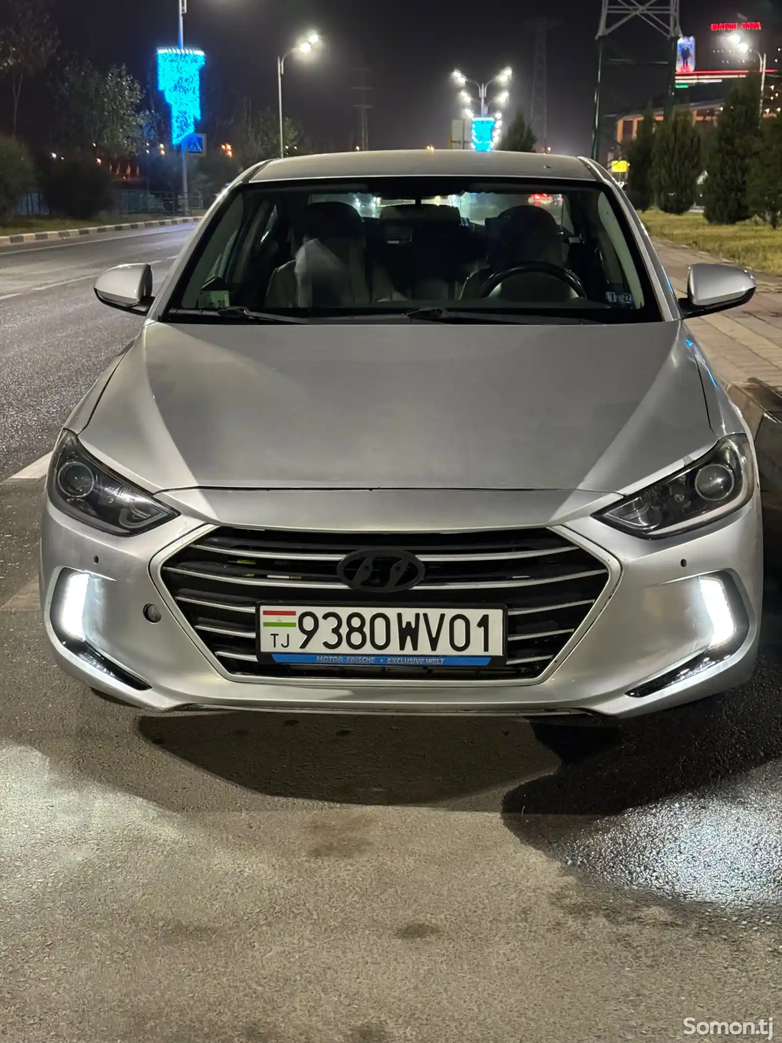 Hyundai Elantra, 2017-1