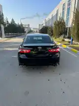 Toyota Camry, 2018-3