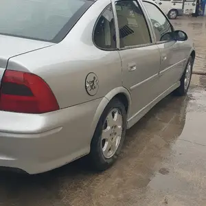 Opel Vectra B, 2000