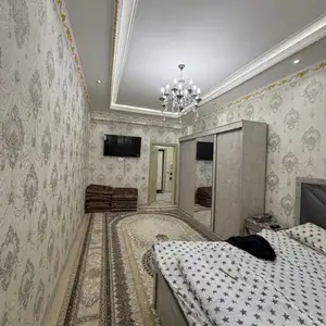 2-комн. квартира, 13 этаж, 67м², Овир