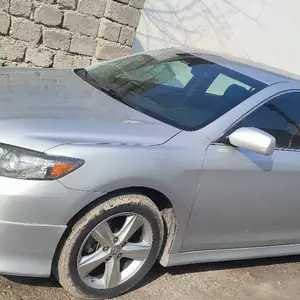 Toyota Camry, 2010