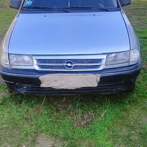 Opel Astra F, 1992