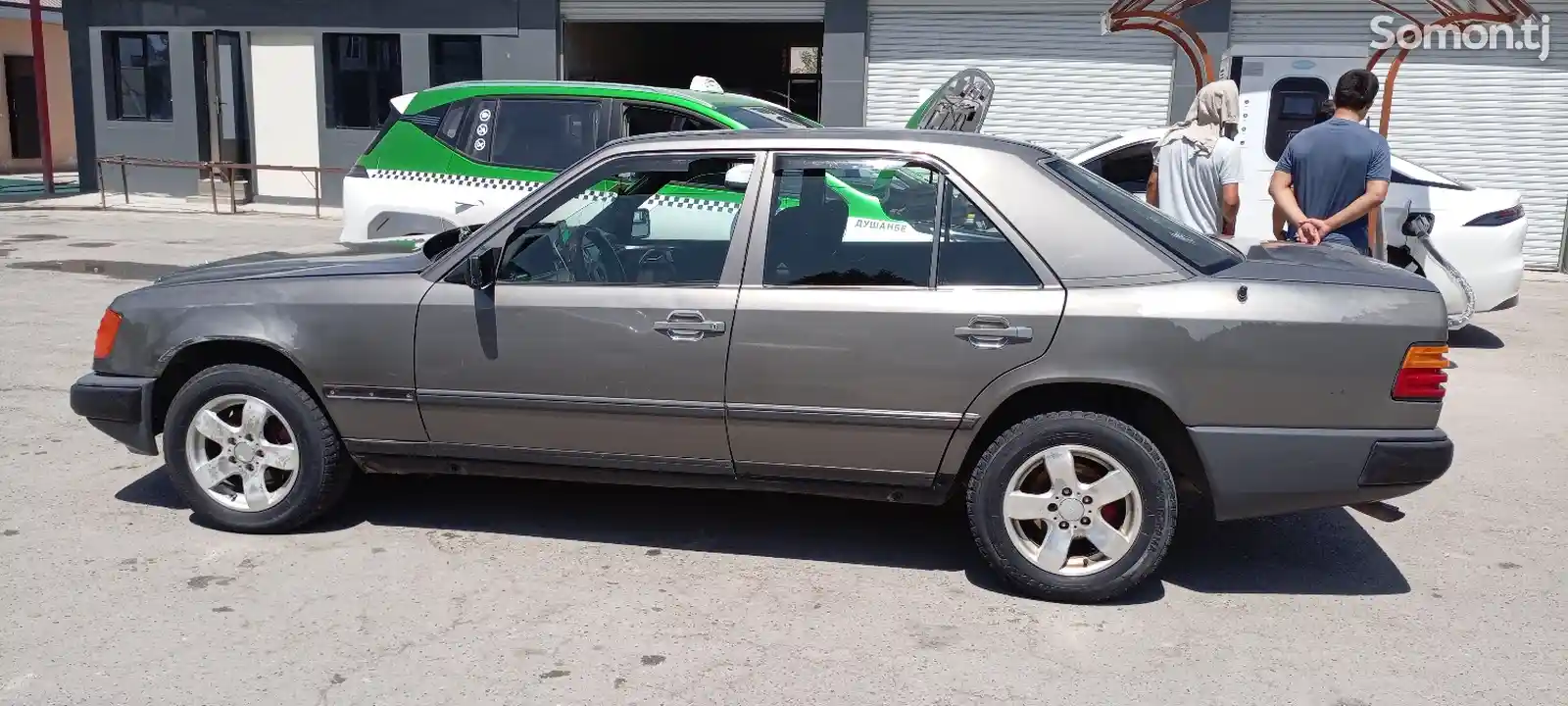 Mercedes-Benz W124, 1987-1