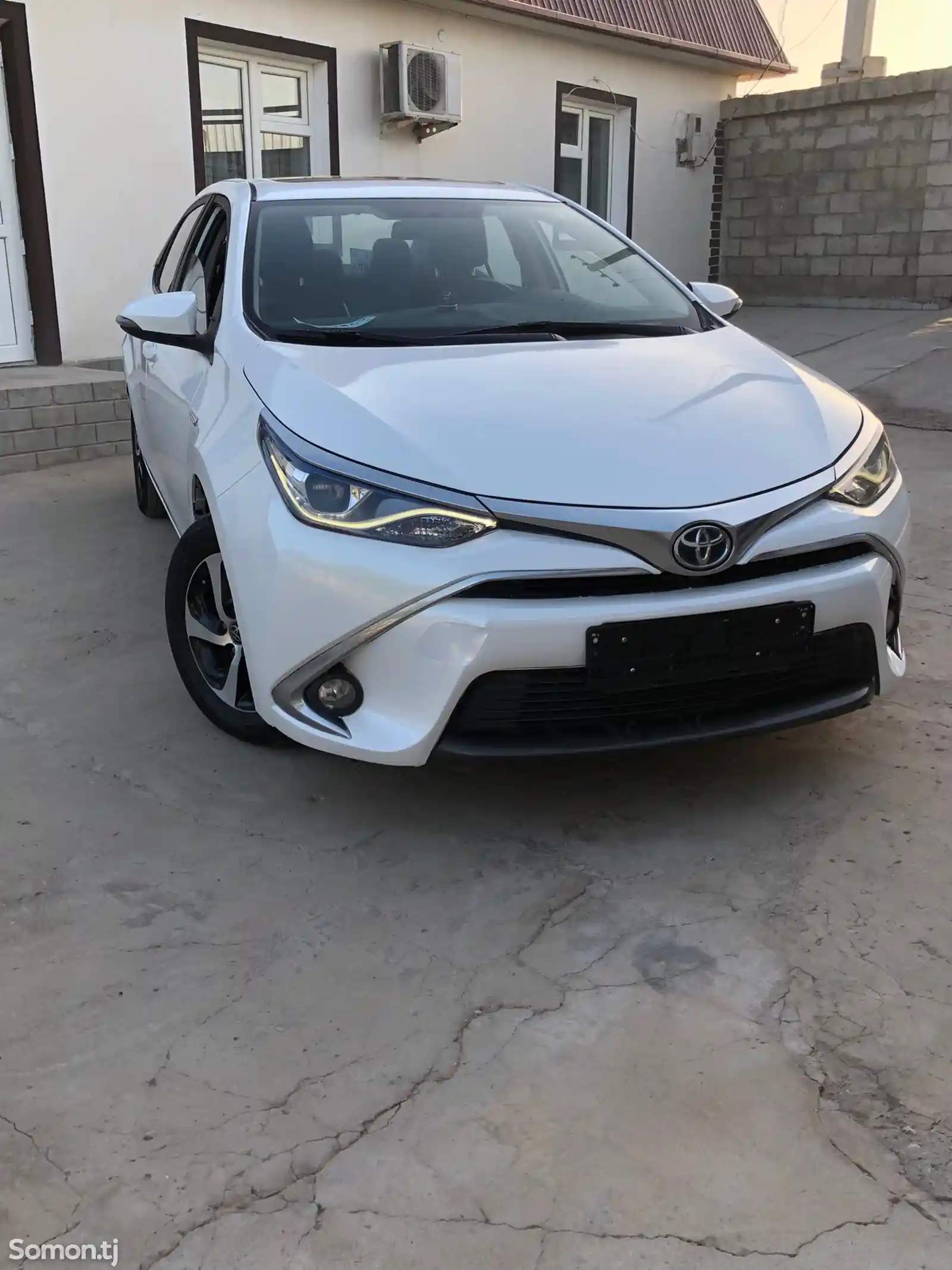 Toyota Corolla, 2018-1