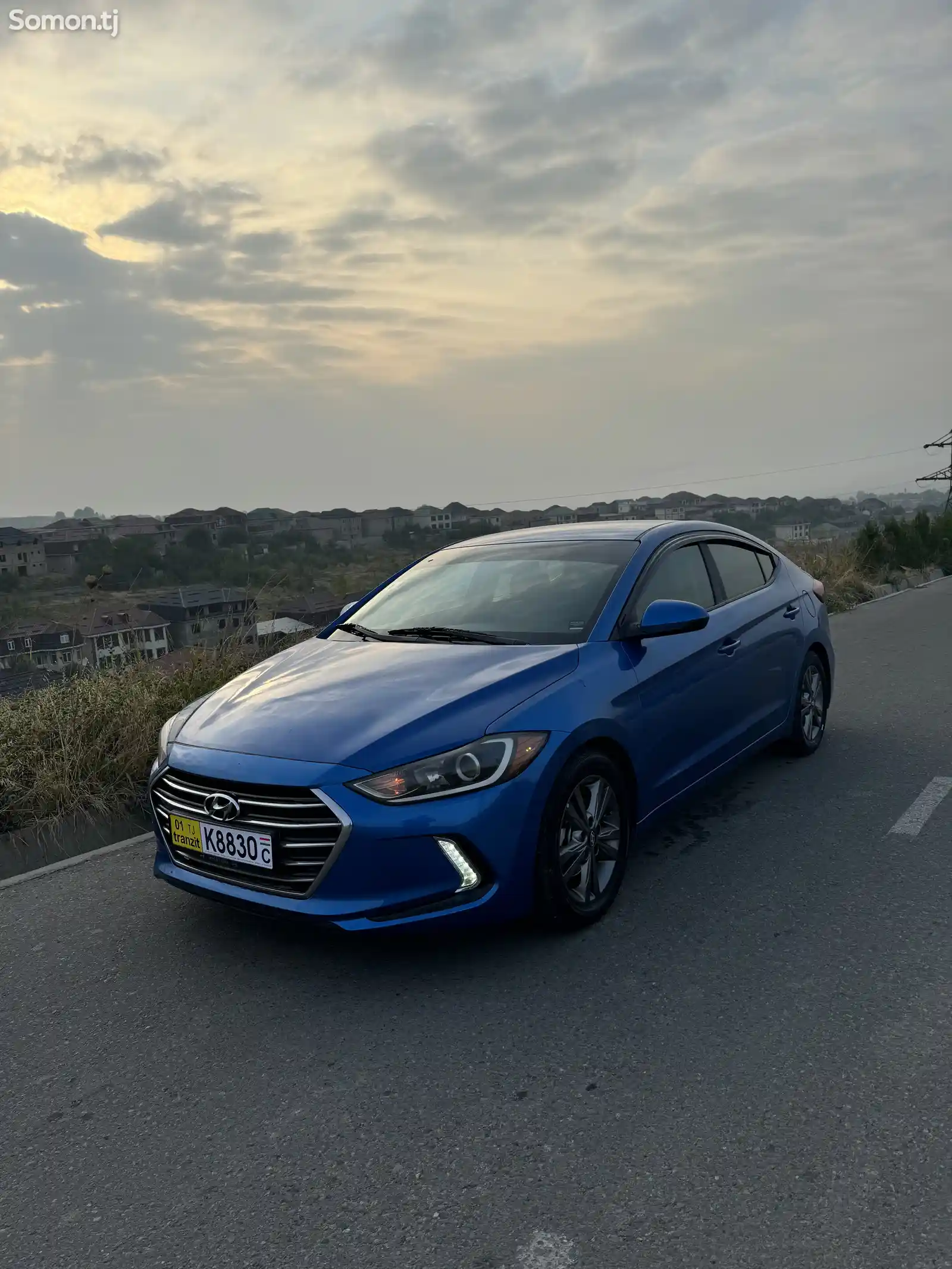 Hyundai Elantra, 2017-1