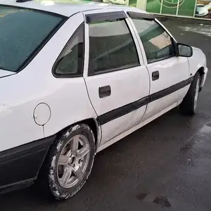 Opel Vectra A, 1992