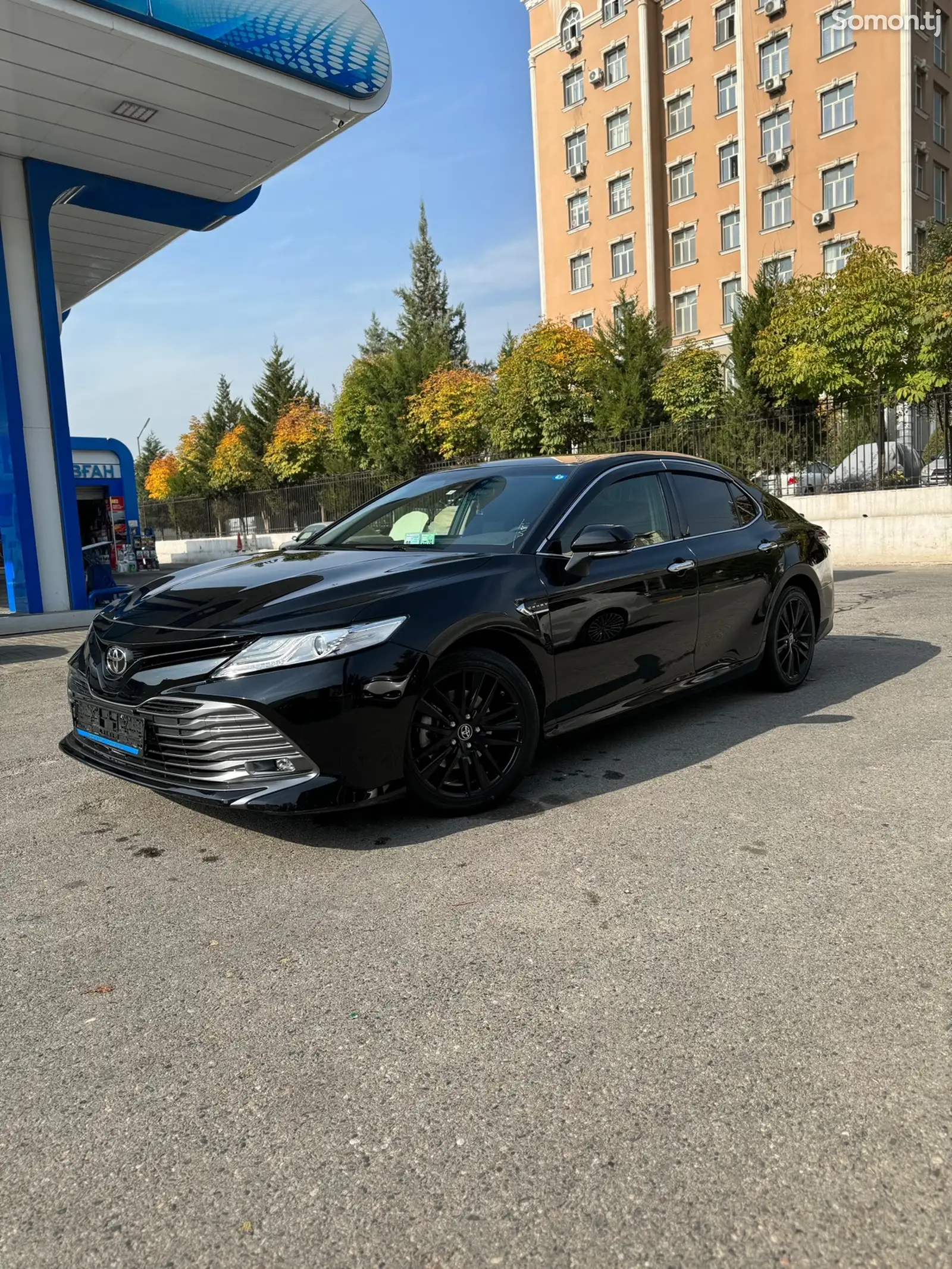 Toyota Camry, 2018-1