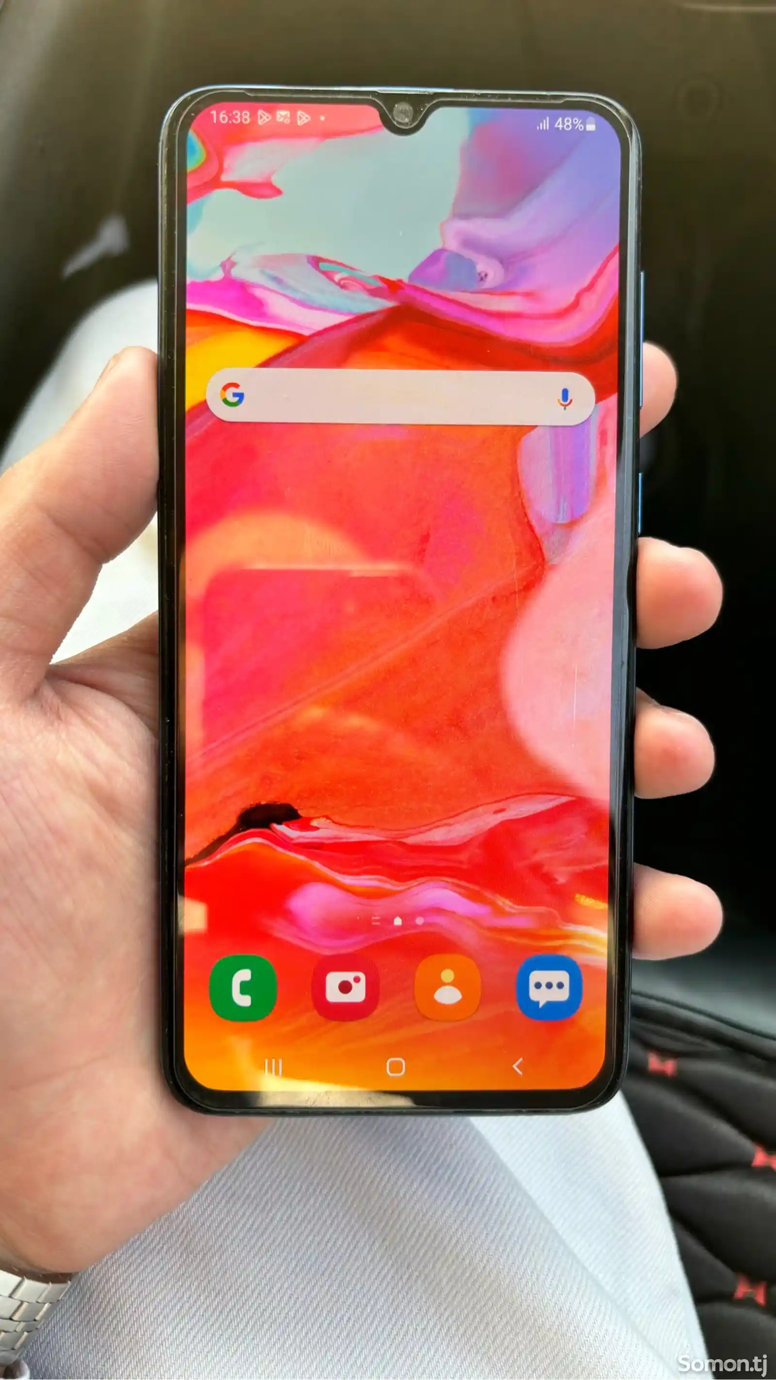 Samsung Galaxy A70-1