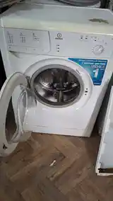 Стиральная машина Indesit 5 Kg-2