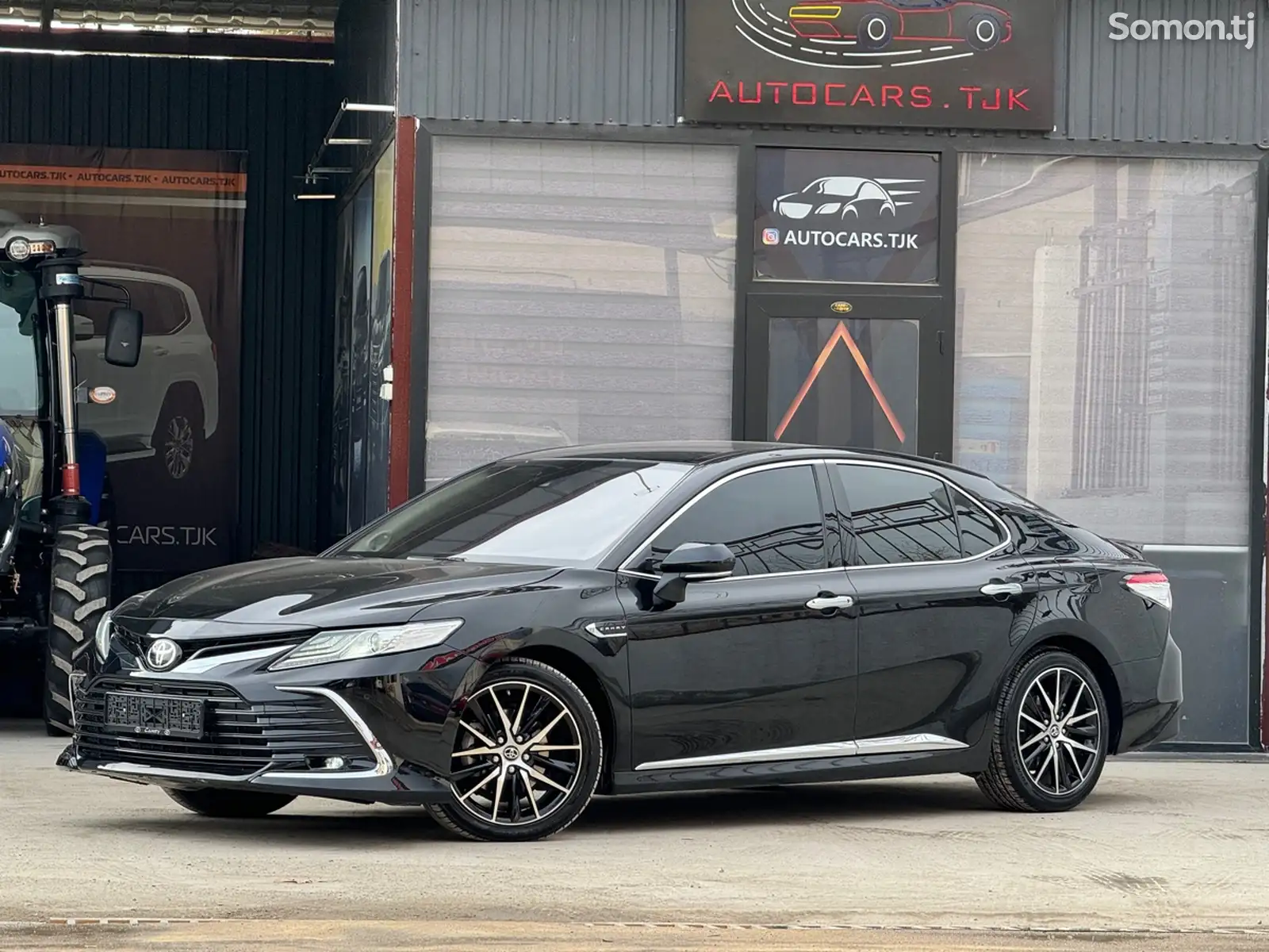 Toyota Camry, 2019-1