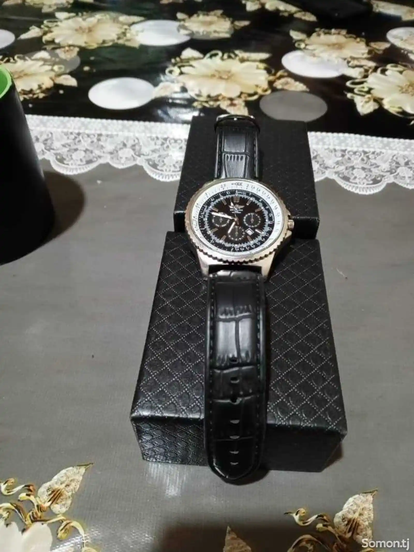 Часы Breitling-2