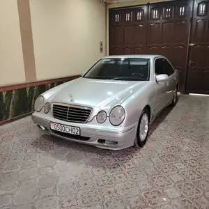 Mercedes-Benz E class, 2000