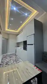 1-комн. квартира, 1 этаж, 40 м², 19мкр, Супермаркет Амид-7