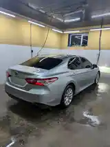 Toyota Camry, 2018-4