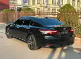 Toyota Camry, 2019-3