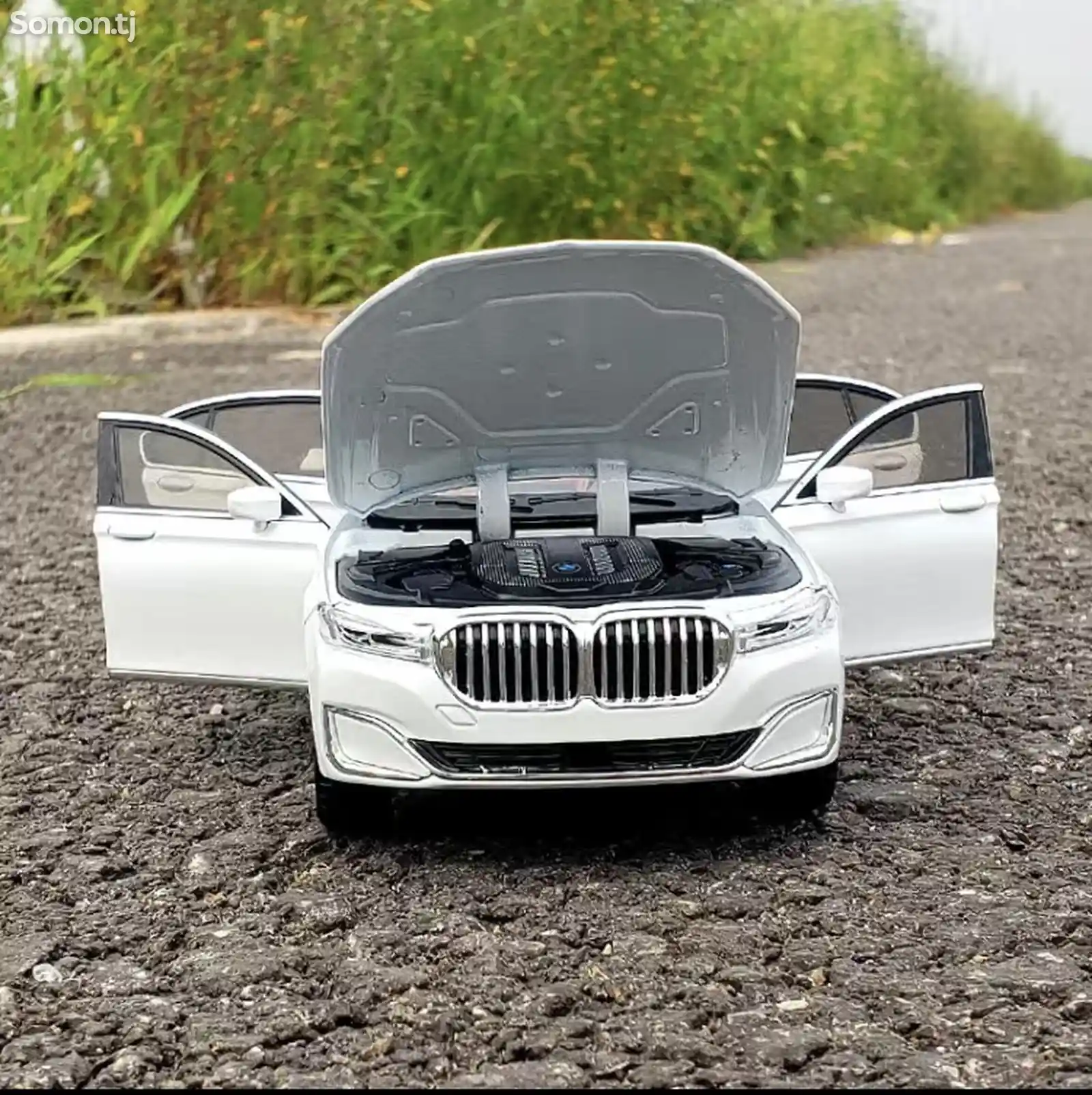 Масштабный модель авто BMW 7-2