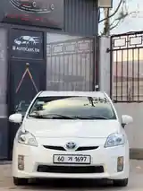 Toyota Prius, 2010-2