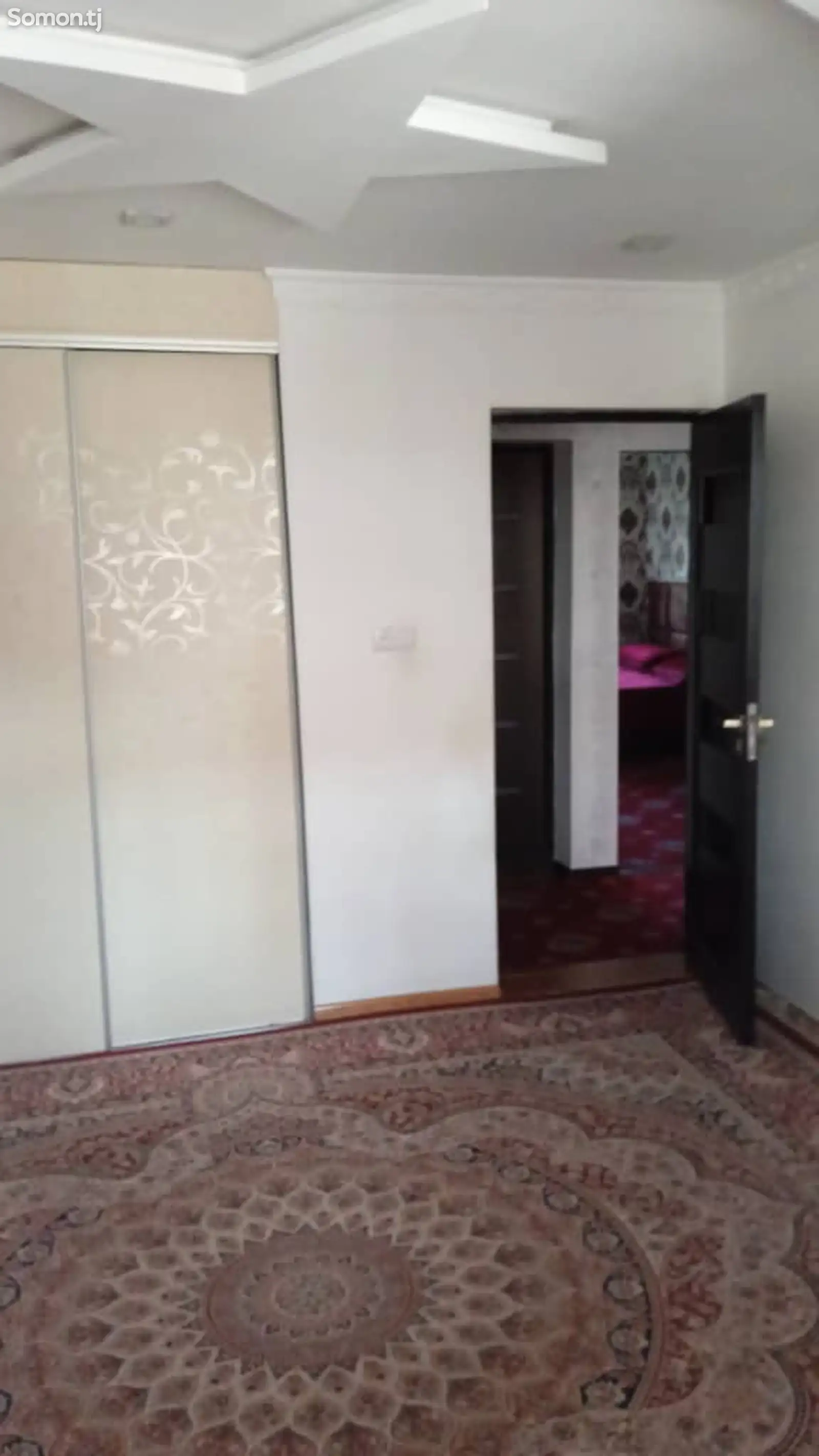 Комната в 2-комн. квартире, 4 этаж, 57м², сино-2