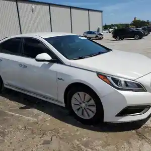 Hyundai Sonata, 2016