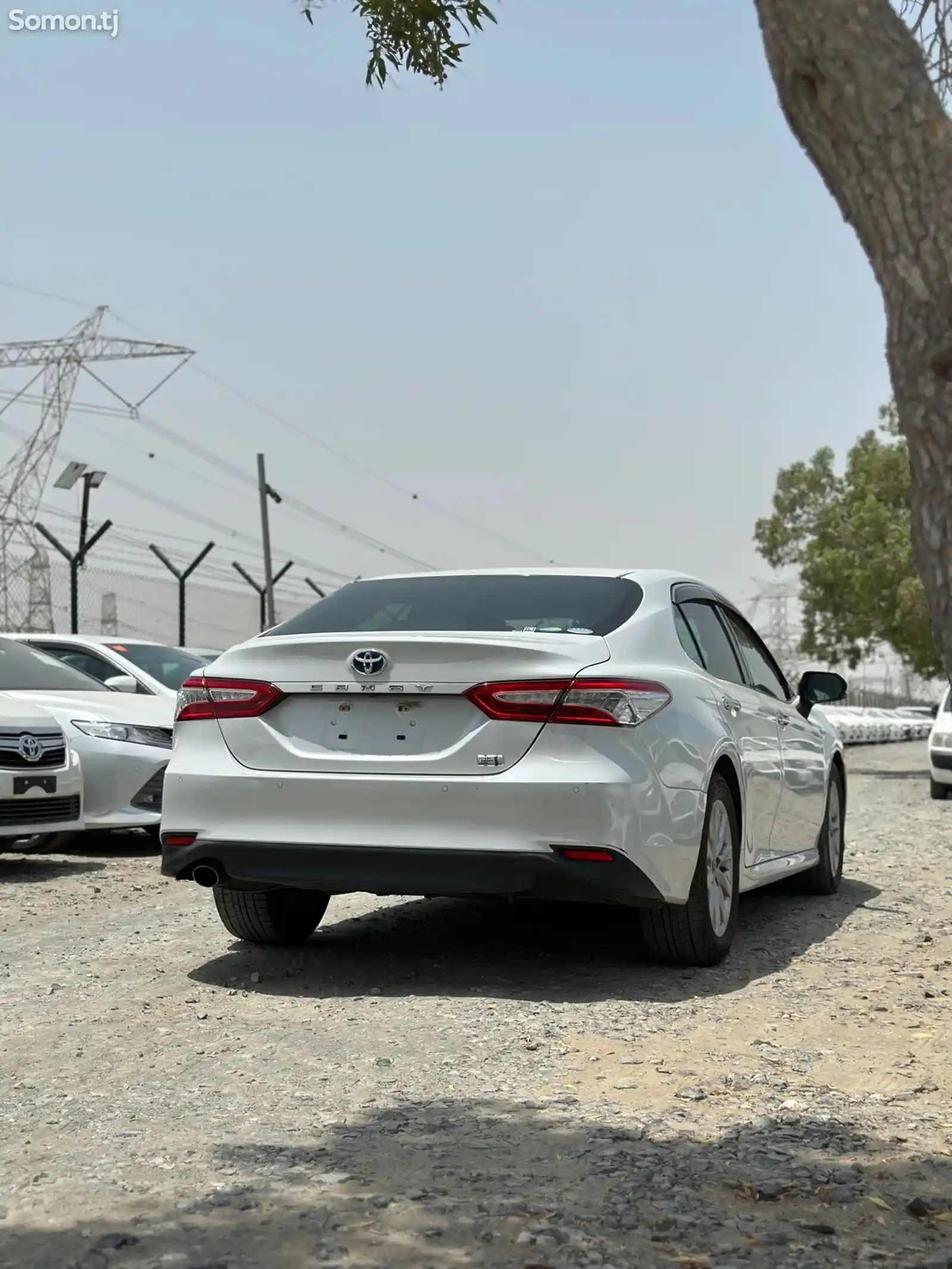 Toyota Camry, 2017-4